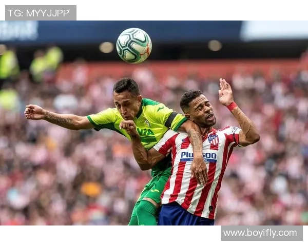 巴伦西亚与埃瓦尔激战正酣比分揭晓引发球迷热议