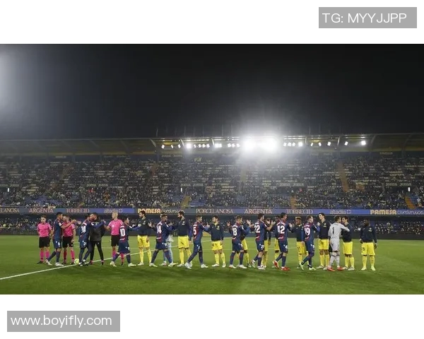 尤文图斯强势击败巴萨三球零封赛季巅峰对决引发热议 尤文图斯强势击败巴萨三球零封赛季巅峰对决引发热议