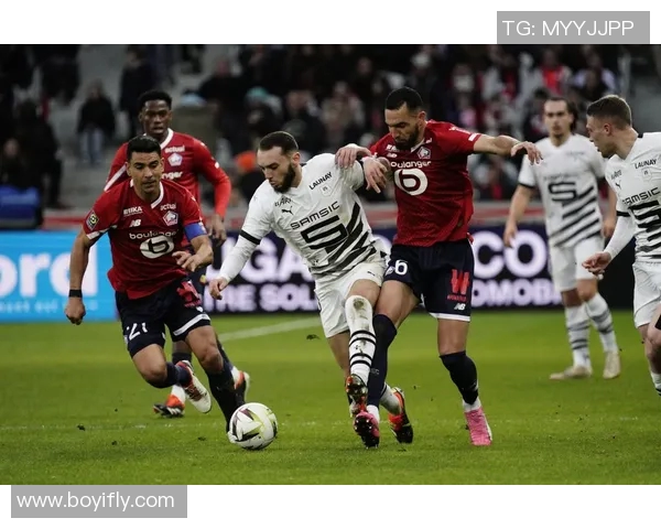 朗斯与布雷斯特激战正酣谁能在这场较量中笑到最后