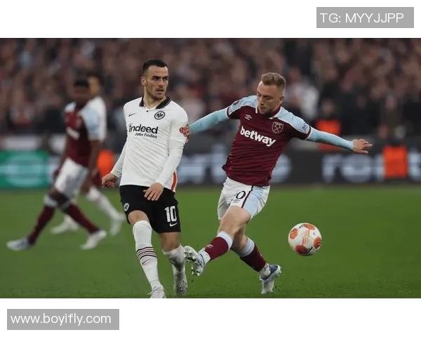 巴黎圣曼与拜仁的巅峰对决谁能笑到最后解析比赛关键因素与球员表现