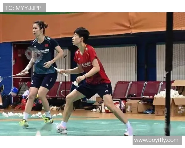 武汉羽毛球队与成都羽毛球队赛后复盘分析比赛经验与战术策略探讨